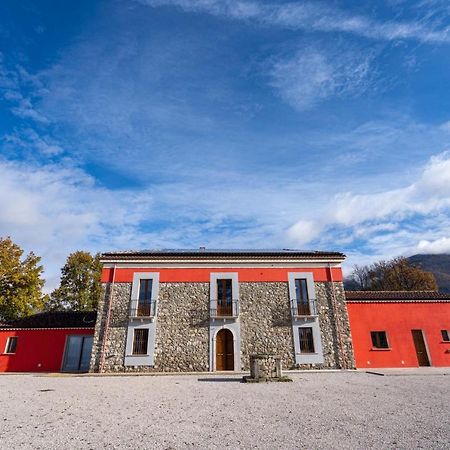 Agriturismo Dipinto Dal Sole Padula Exterior photo